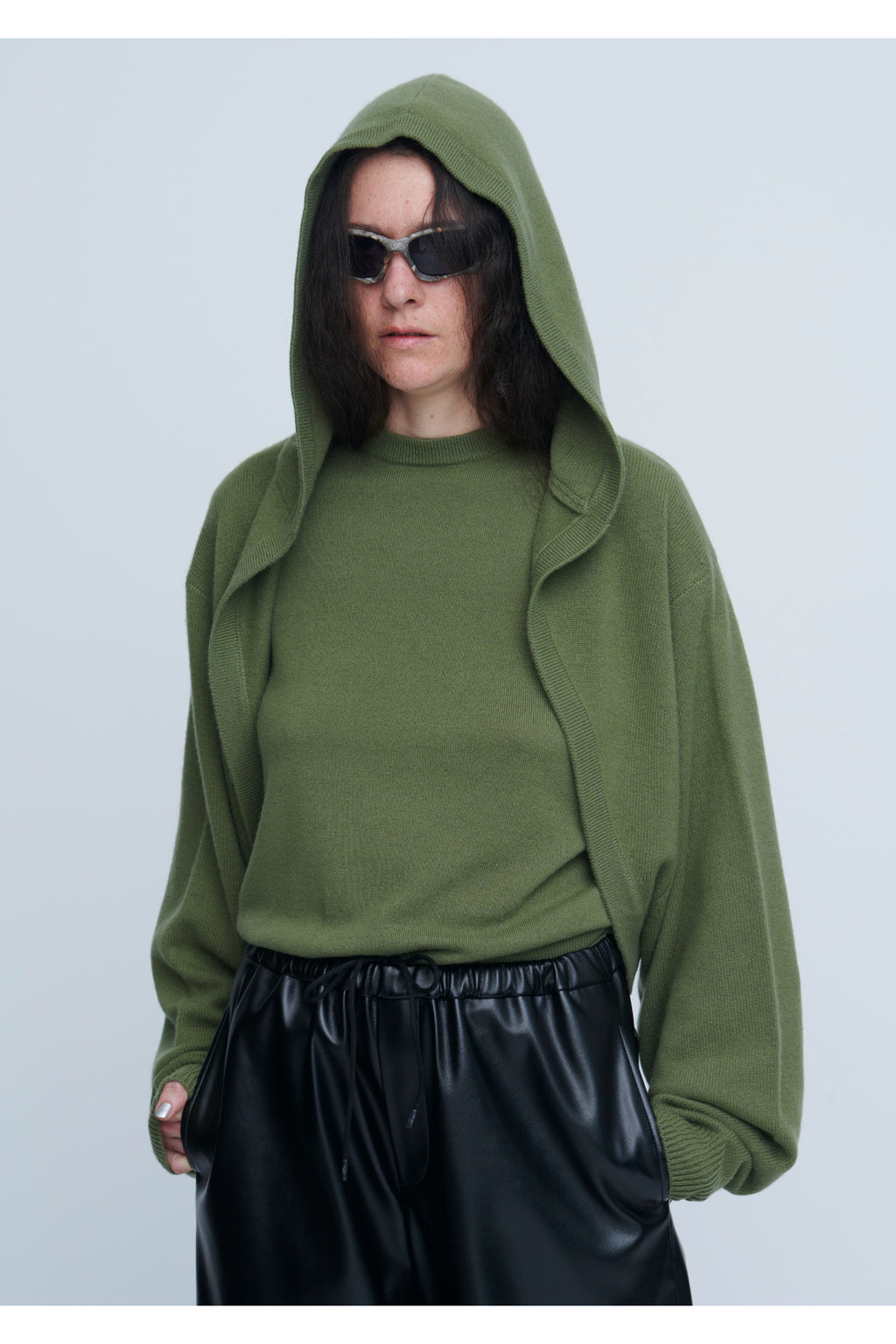 【タグ付き】inscrire 2023ss bolero sweat shirt タグ付き】inscrire 2023ss bolero sweat shirt - メルカリ