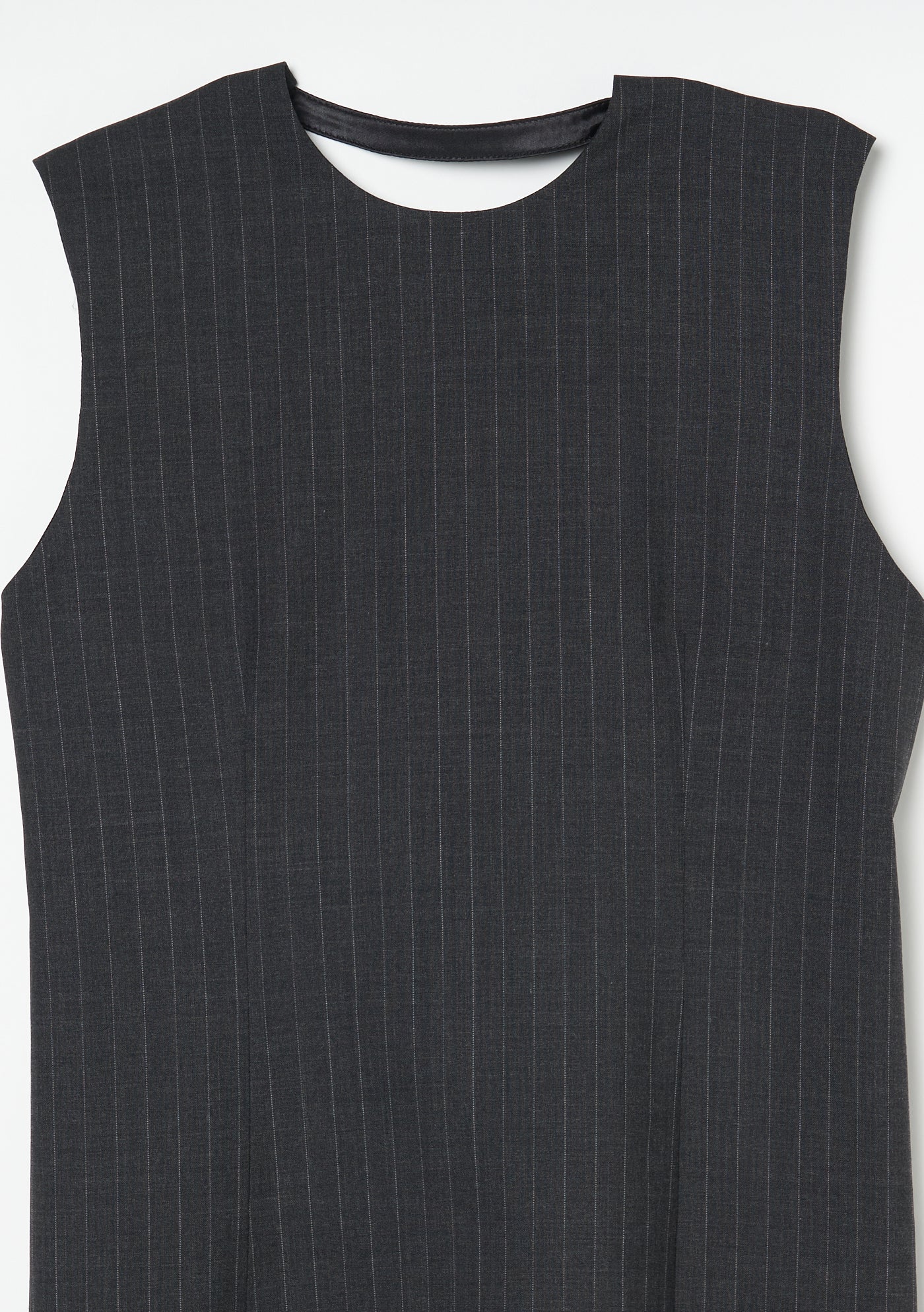 アンスクリア　2025SS ウールフロントドレス Wool Front Dress – INSCRIRE