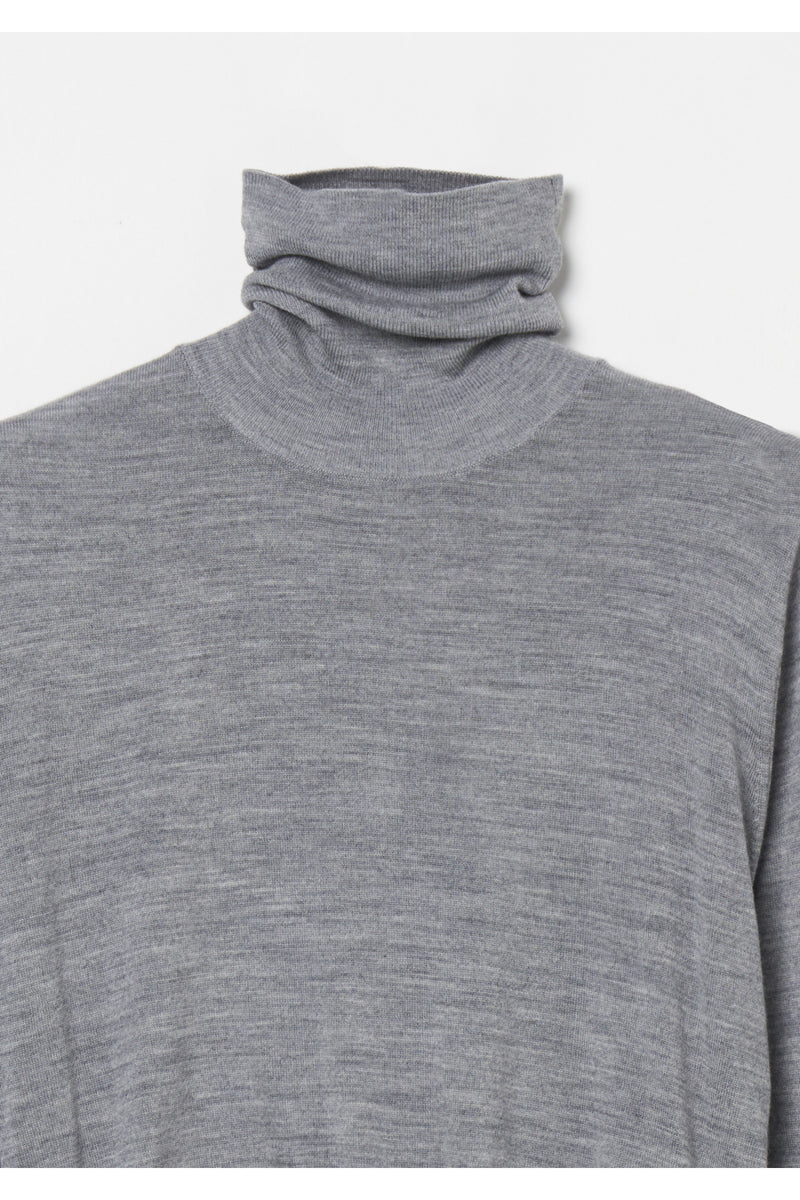Wool Short Length Turtle Neck　