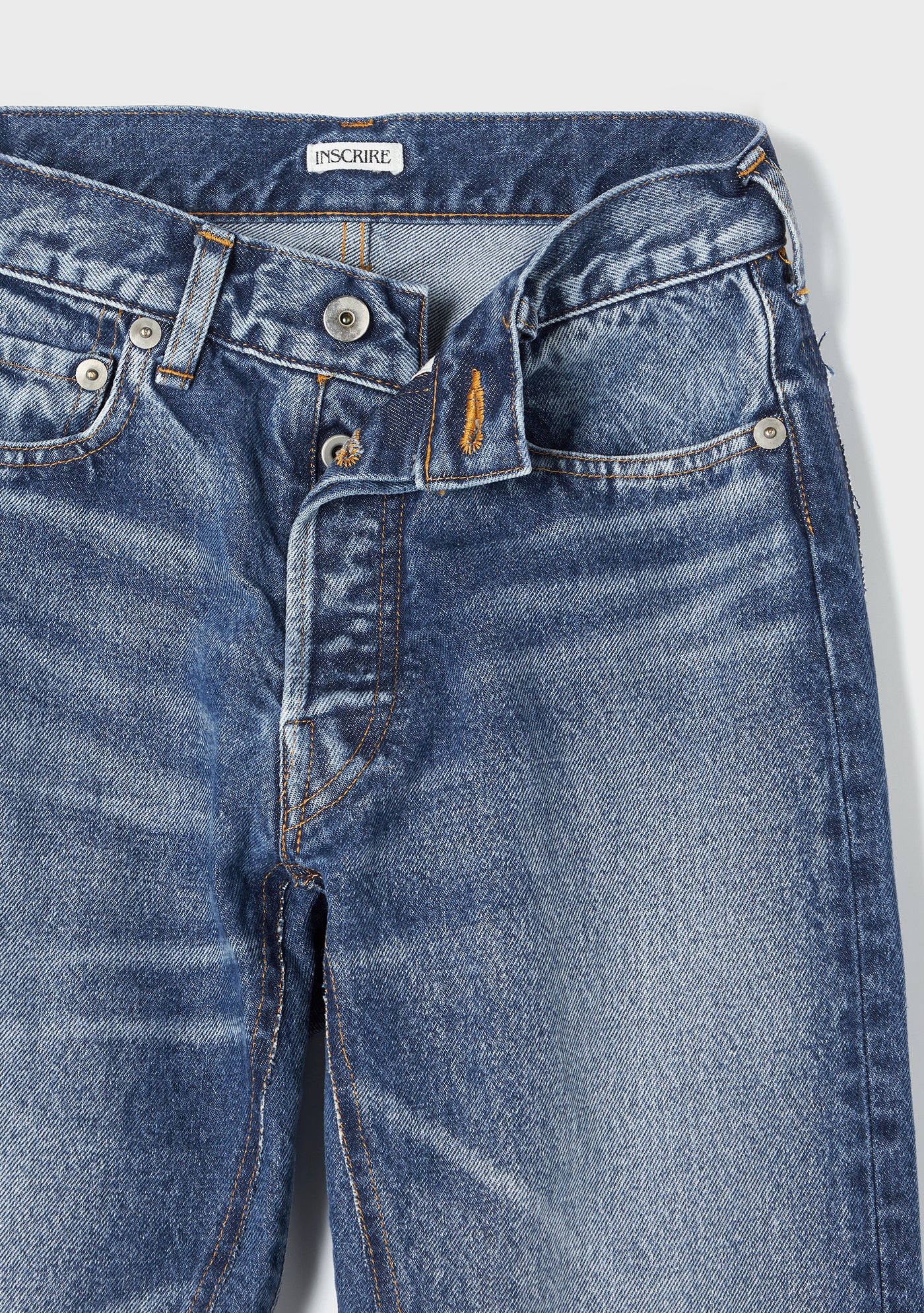 Straight Patch Different Denim – INSCRIRE