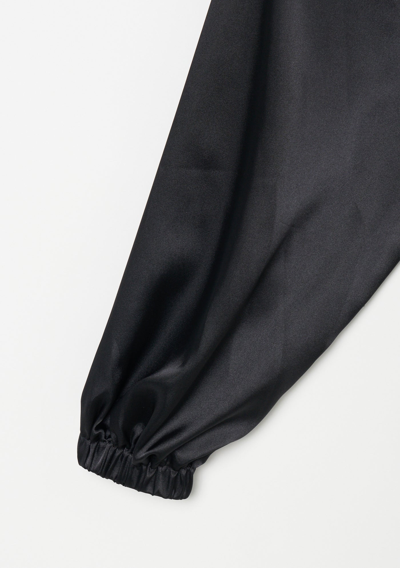 Satin Pullover Blouson – INSCRIRE