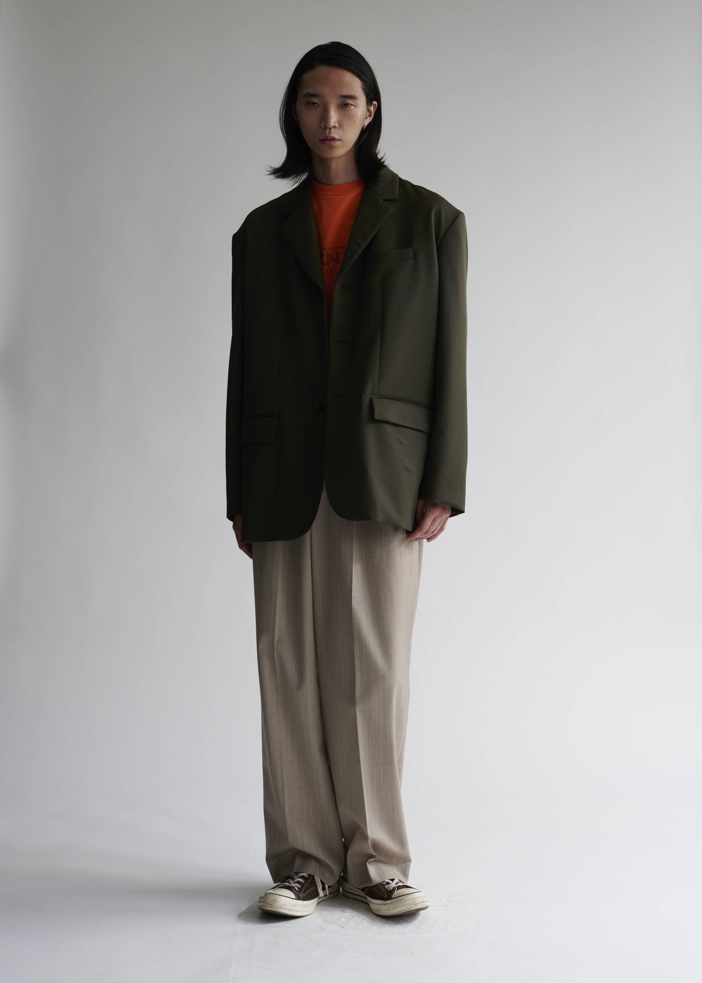 STAFFが着る、INSCRIREボアコート｜JOURNAL STANDARD L'ESSAGE