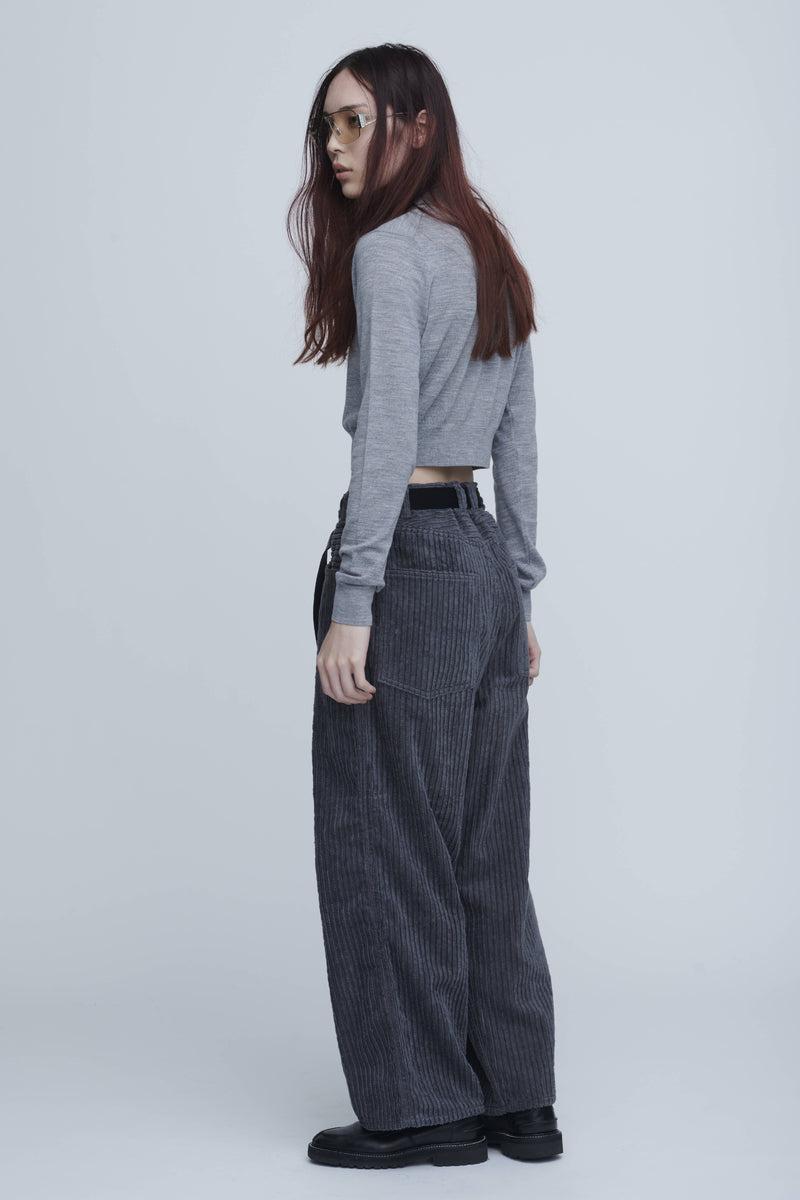 Wool Short Length Turtle Neck　