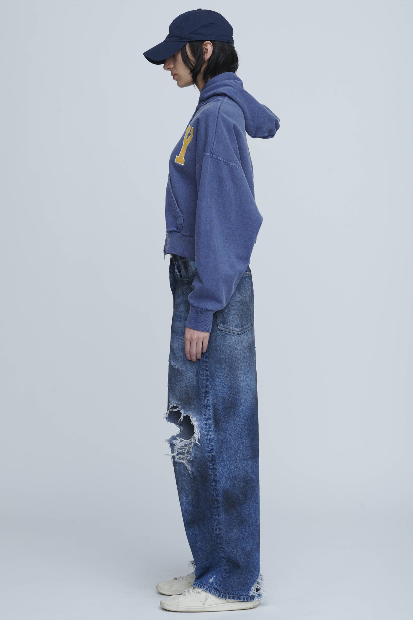 Navy Zip Hoodie – INSCRIRE