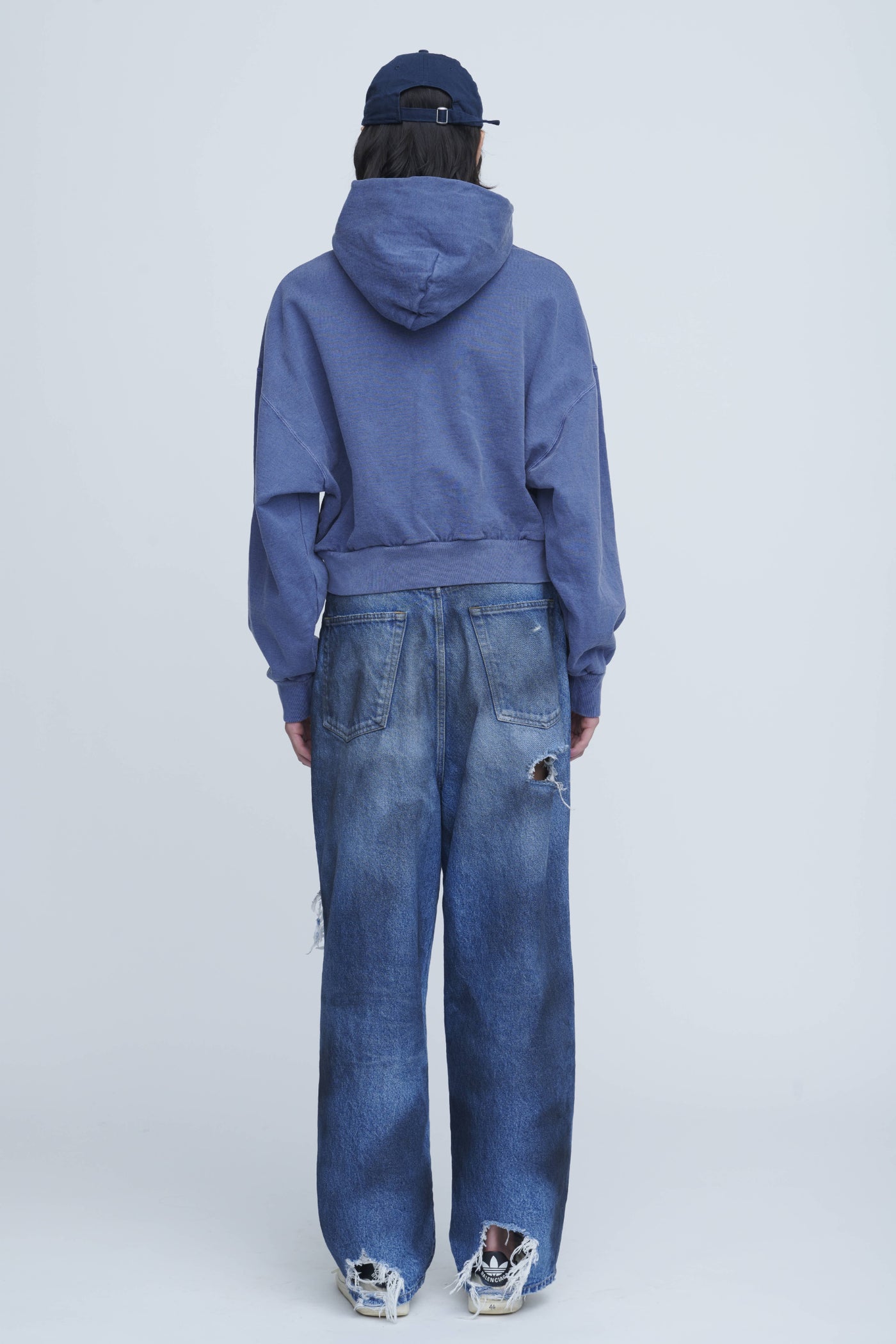 Navy Zip Hoodie – INSCRIRE