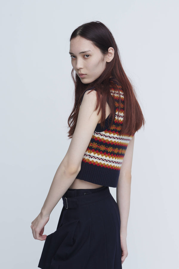 Fairisle Tight Fit V Neck Vest