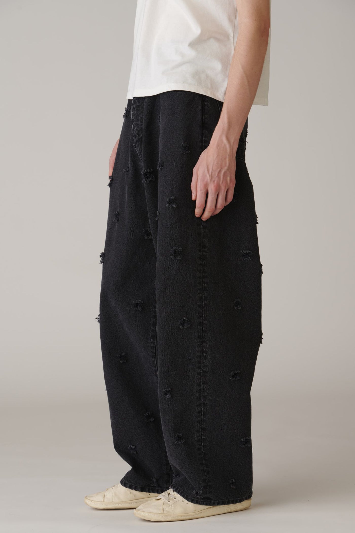 Dot Hole Denim Pants – INSCRIRE